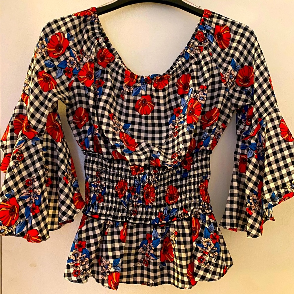 Super Cute Floral/ Checkered top by T•I•M•I•N•G